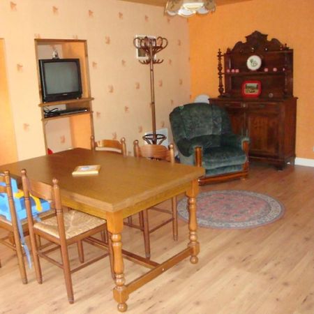 Villa Fermette Renovee Celles  Zimmer foto